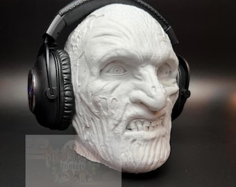 Monster Headphone Stand - Zombie  Headset Holder - Horror Lover Gift - Gaming Room Decor - Gift for Him - Gift for Dad - Gift for Gamer