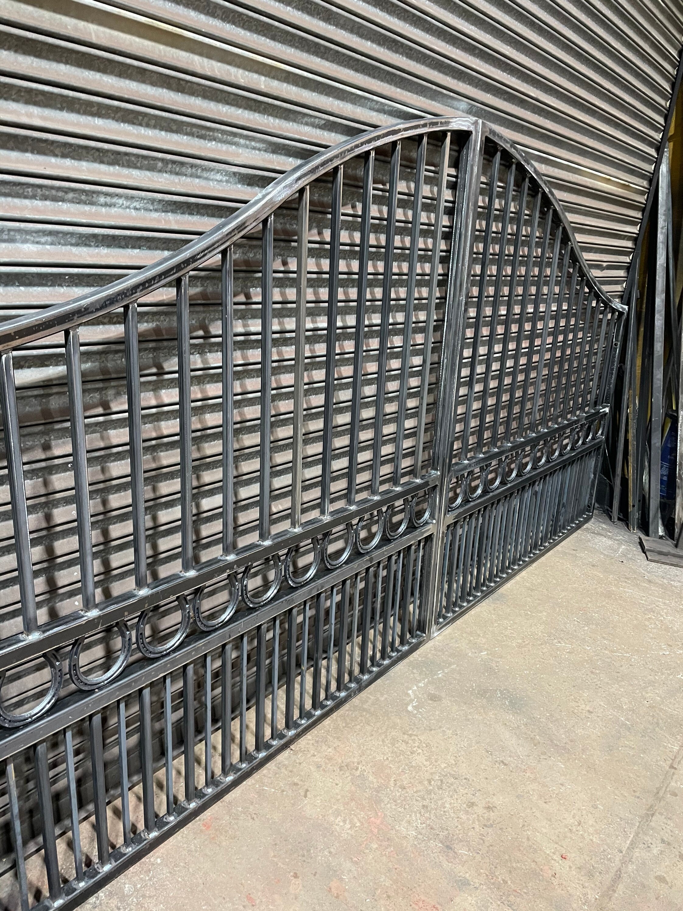 Brand New Horseshoe Double Driveway Gates Etsy UK