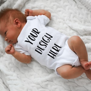 Mockup di body per neonati, Mockup per neonati, Mockup per neonati, Abbigliamento per neonati