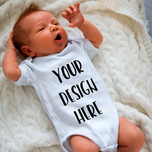Body neonato mockup, body bianco, mockup neonato, mockup neonato, abbigliamento per bambini