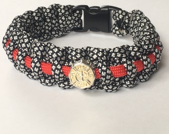Bracciale Zancan in silicone nero con targa in argento e dettagli in oro rosa Bracciale Zancan in silicone nero con targa in argento e dettagli in oro rosa