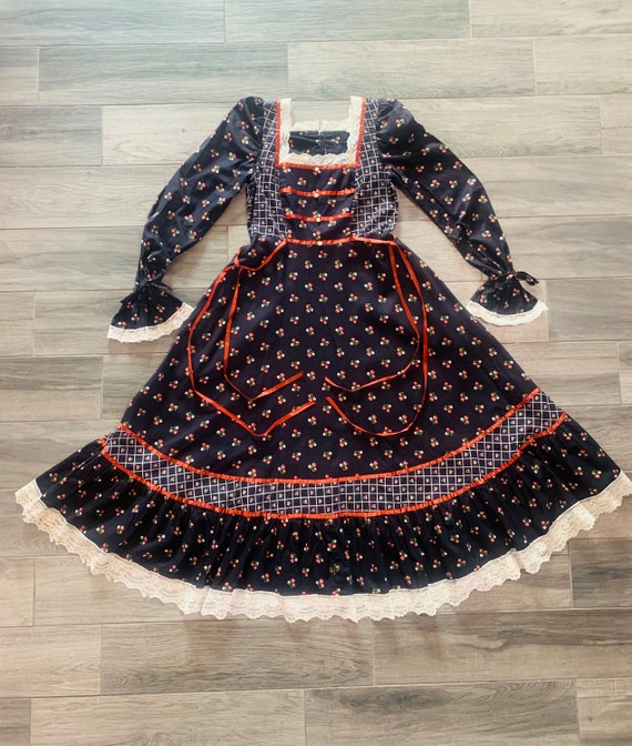 RESERVED FOR JENNIFER Vintage Gunne Sax Dress