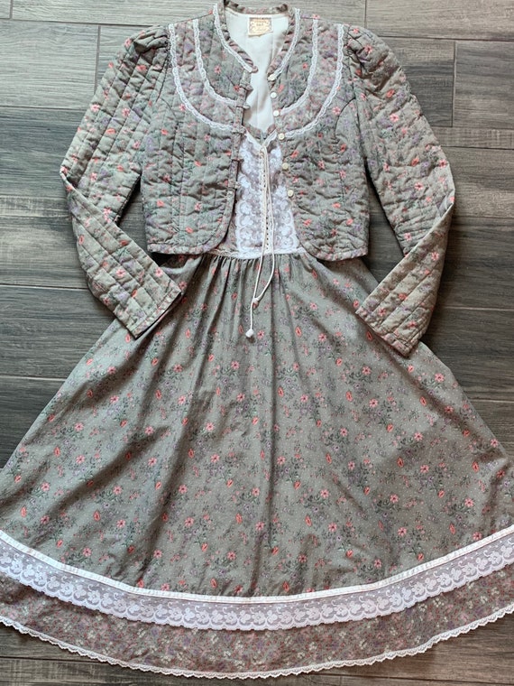 Gunne Sax Small Vintage 2 piece Sun Dress and Qui