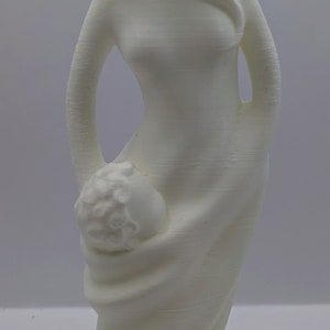 Mother and child statue