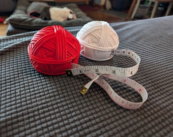 Retractable yarn ball tape measure