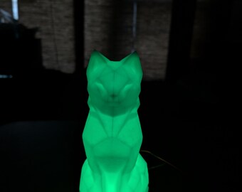 Low Poly Cat Lamp