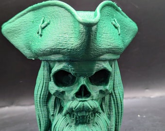Pirate Skull Statue - Rogi Studios