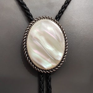 Mother of Pearl Bola Bolo Tie - Wedding Necklace for Men Women Groomsmen Bridegroom - Western Cowboy Necktie