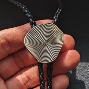 Metal Annual Rings Mens Groomsmen Bridegroom Bola BOLO Tie - Wedding Necklace - Western Cowboy Necktie