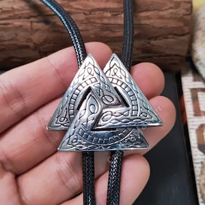 Hollow Viking Totem Bola Bolo Tie Necklace - Wedding Necklace for Men Women Groomsmen Bridegroom - Western Cowboy Necktie