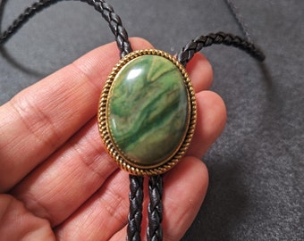 Grön Jade Zirkon Bolo Slips – Western Cowboy Bröllopshalsband