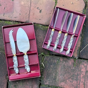 Set di coltelli da formaggio VINTAGE abbinati in metallo color argento opaco a forma di conchiglia di coniglio, con punte seghettate, spatola da portata, acciaio inossidabile Taiwan
