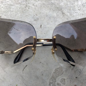 70s NEW VINTAGE sunglasses rimless gray gradient lens gold tone metal big oversized butterfly heart deadstock boho disco witch Gothic Taiwan