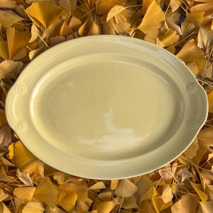 30s 60s Vintage T.S.&T. Lu-Ray Pastels U.S.A. 12521 serving platter plate dish pale soft yellow glazed earthenware oval Art Deco Mid Century