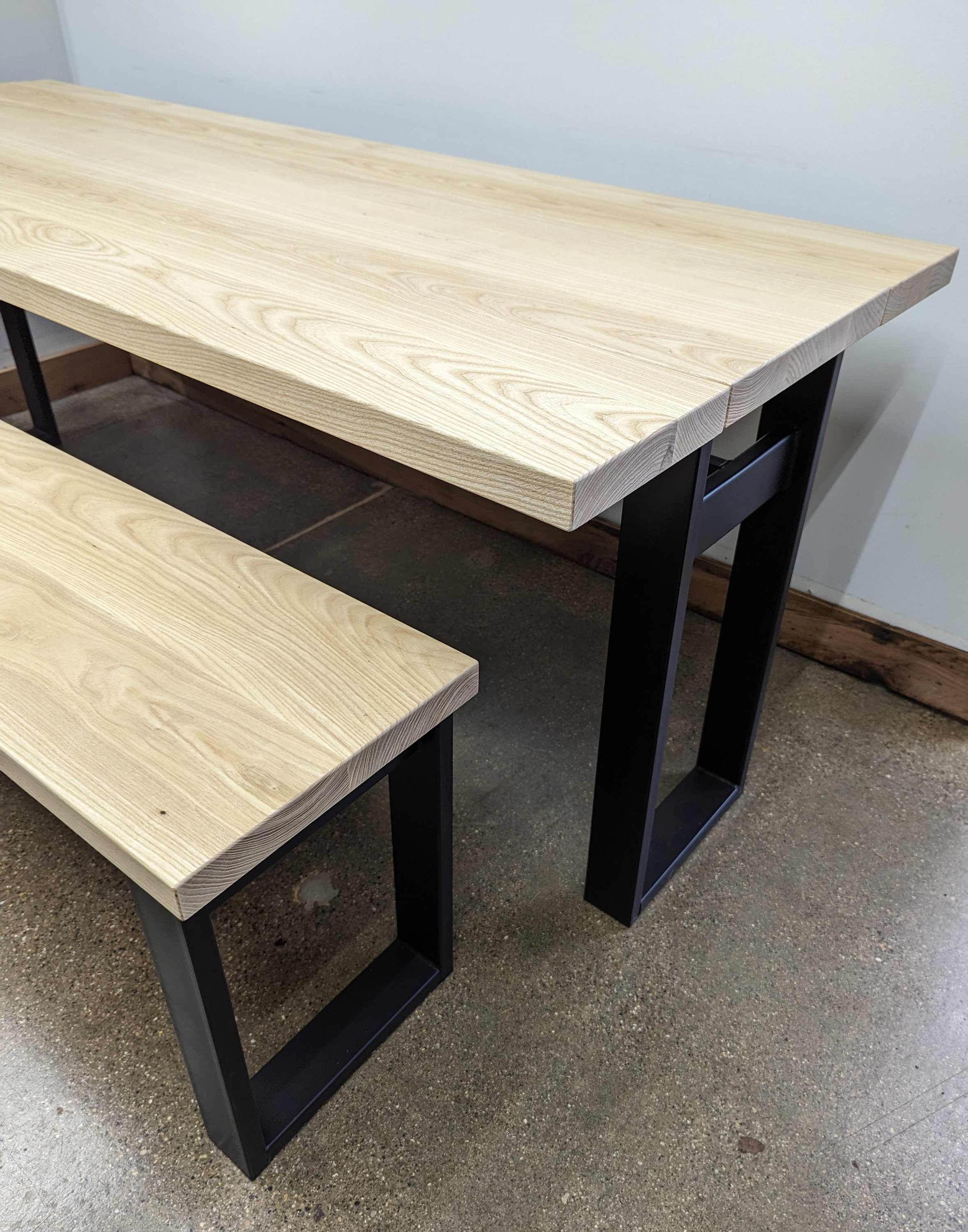 Nesting benches 2024
