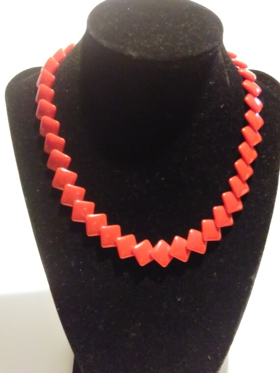 Trifari Overlapping Red Square Bead Lucite Neckla… - image 1
