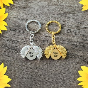Custom Engraved Stainless Steel Cute Sunflower Keychain | Wedding Gift | Birthday Gift | Keychain Sunflower