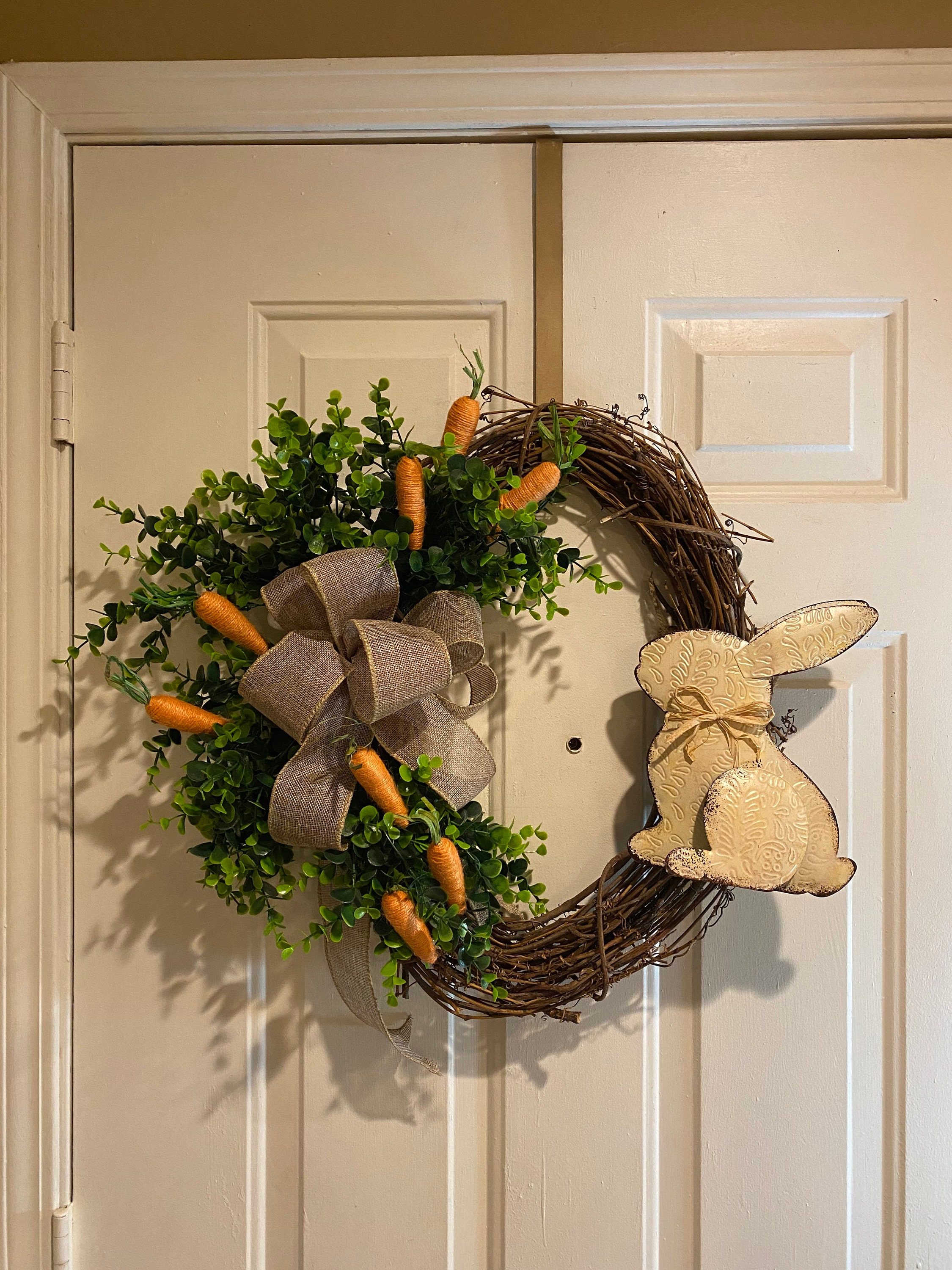 Easter Bunny Carrot Wreath/Easter Wreath/ Carrot Wreath/ Bunny | Etsy