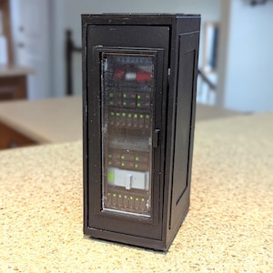 Mini modèle de rack de serveur fait main