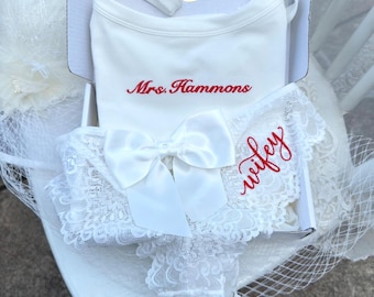 Personalized Bride Lingerie Set, Gift Box for Bride,Honeymoon Outfit, Bridal Shower Gift Box, Bachelorette Shirt, Wedding Day Lingerie