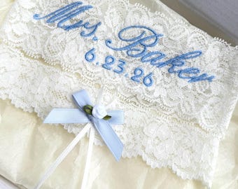 Wedding Garters,Bride Garters for Wedding day ,Custom Mrs Monogrammed Garters,Bride Garter.Personalized Bridal Lace,custom color garter set