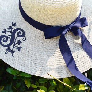 Bride Personalized Sun Hat 3D embroidery Floppy Sun hat, Custom Monogrammed Honeymoon Beach hat, Bride Gift, Bridesmaid Gift, gift for her