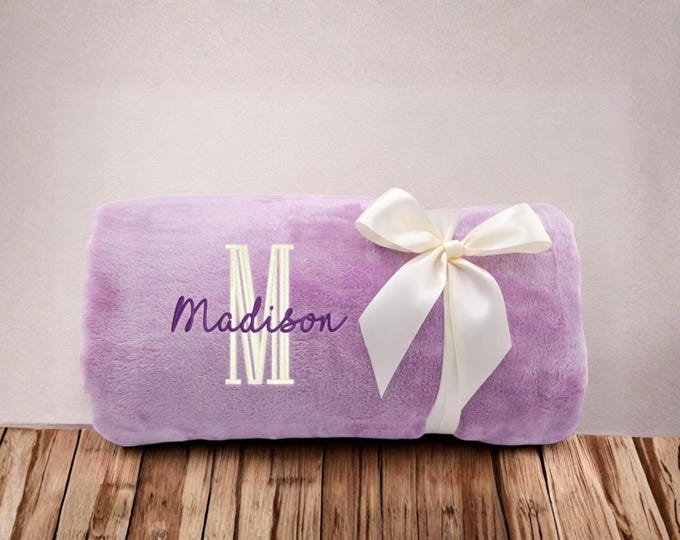 Custom cozy Blanket – Personalized with Name and Monogram, Embroidered Plush Throw, Embroidered Throw Blanket for Teens, Adults, Kids
