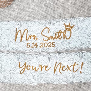 Wedding Garters,Bride Garters for Wedding day ,Custom Mrs Monogrammed Garters,Bride Garter.Personalized Bridal Lace,custom color garter set