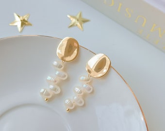 Natali | Asymmetric Pearl Dangle Earrings with 14k Gold Filled Disc Earrings, Freshwater Pearls, Gold Vermeil Post, Bridesmaid Gift, Bridal