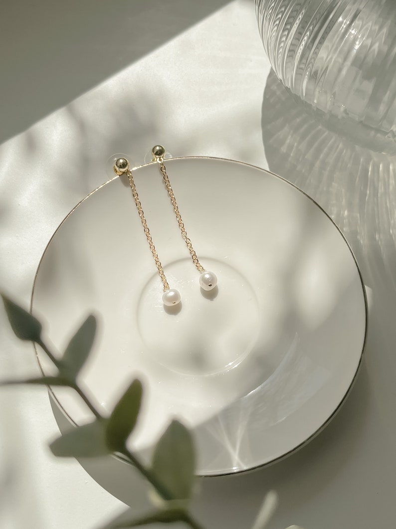 14K Gold Filled Chain Drop Pearl Earrings, Hypoallergenic Dangle Earrings Freshwater Pearls Minimalist Bridal Earrings Bridesmaid Gift image 3