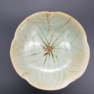 Kintsugi