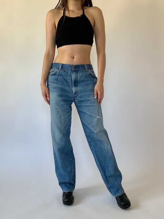 Maat 28 Kleding Gender-neutrale kleding volwassenen Jeans Jaren '80 LEVIS Boho High Waisted Indigo Denim Vintage jaren '80 LEVIS Medium Wash 505 High Waisted Jeans Unworn New w/ Tags Gemaakt in usa 