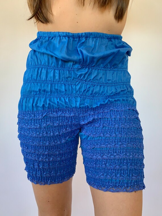 Vintage Ruffle Bloomers - image 4