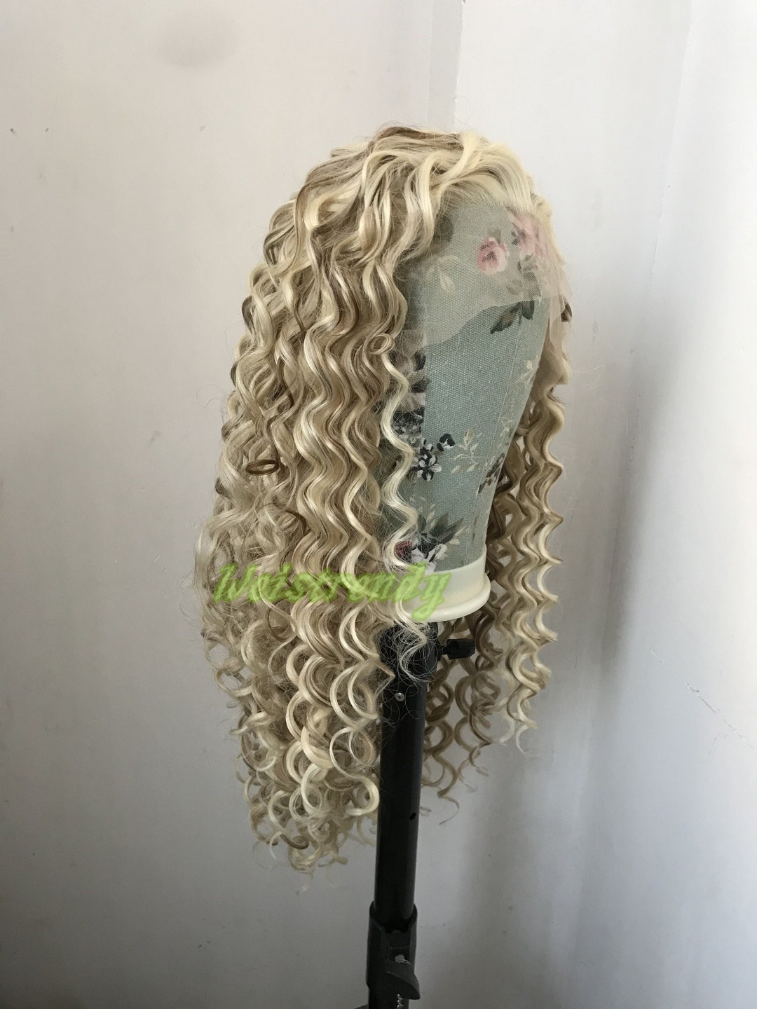 Mixed Blonde Brown Long Ring Curls Wigs Premium Synthetic Etsy 日本