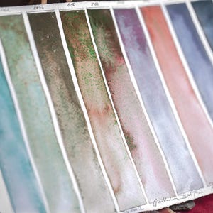 手作り水彩画 MOODY MARCH - 粒状赤青緑、紫職人品質の顔料、アート、スケッチ、絵画、工芸、水彩画