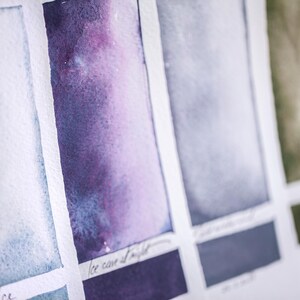 Handgemachtes Aquarell SOME MORE WINTER frostig grau, lila, handwerkliche Qualität Premium Pigment Skizzieren, Illustration, Kunst, Malerei