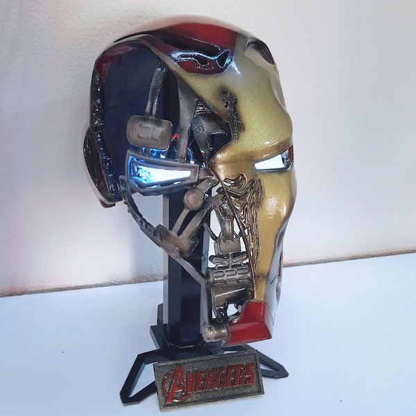 Iron Man Helmet Endgame Damage Life Size 1/1 Replica