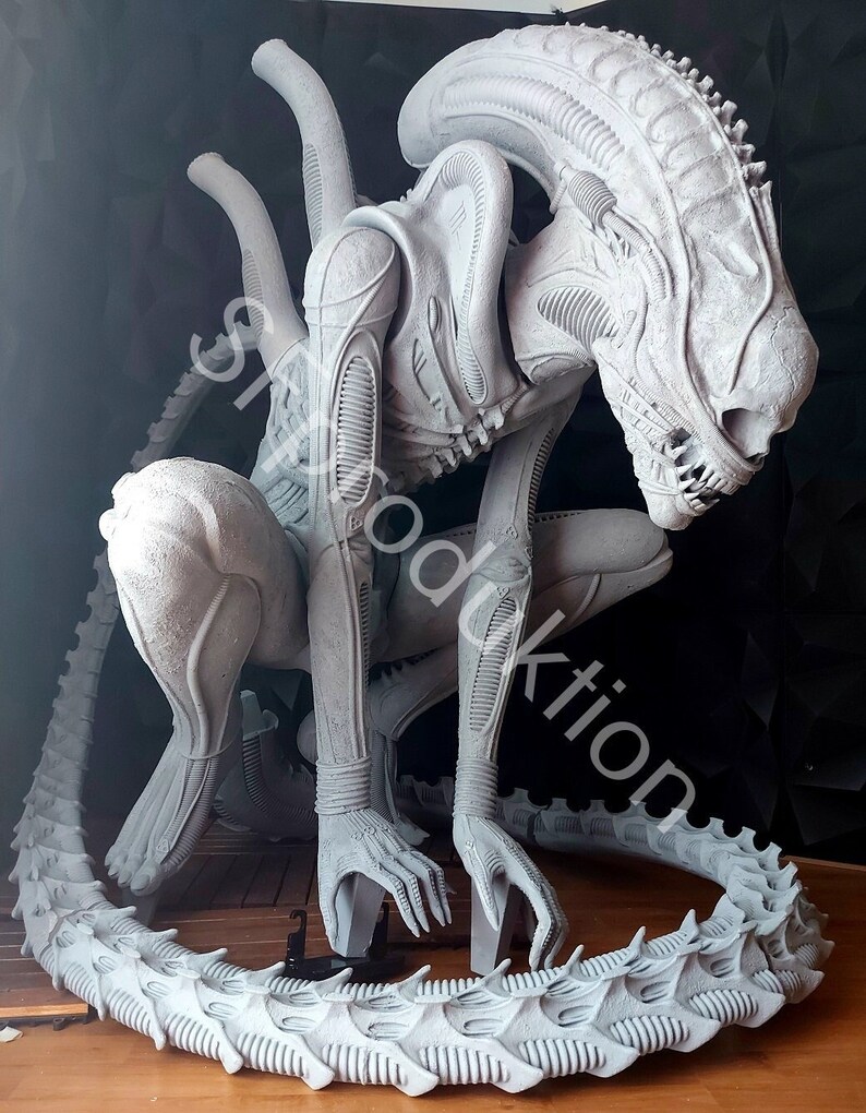 Alien Xenomorph Raw Kit /// Film Figure Kit /// Real Size /// - Etsy