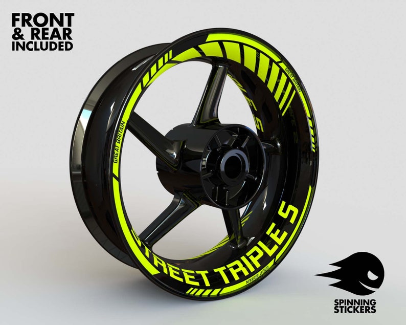 Puede incluir: Llantas de rueda de motocicleta negras con una franja amarilla y negra y el texto "Street Triple S" en letras amarillas.