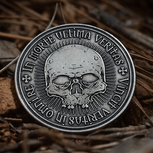 Omnia Vanitas EDC Reminder Latin Daily Stoic Gift Remember Death Skull Coin Silver Medallion Hobo Nickel Military Army Veteran Coins image 1