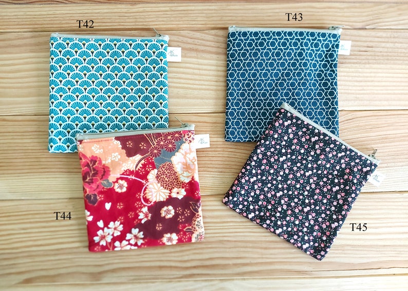 Étui pour serviettes hygiéniques, pochette pour masque facial, pochette de confidentialité, pochette pour tampon, petite pochette en coton à fleurs faite main, petite mini trousse de maquillage A YKmade image 5