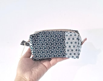 Pochette en coton pour patchwork : trousse à cosmétiques faite main à imprimé géométrique unique