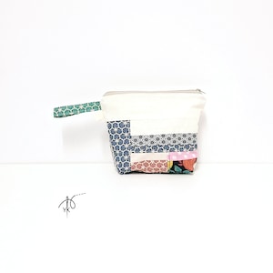 Colourful Patchwork Cosmetic Bag, Handmade Cotton Makeup Pouch, Small Toiletry Bag with Handle, Travel Organizer Gift