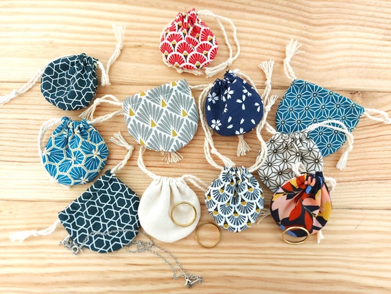 Mini sac bijoux pochette cordon fait main pochette ronde sac
