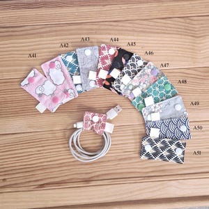 Färgglad bomullskabelhållare, USB-kabelband, skrivbordsorganisatör: Handgjord USB-kabelhållare, blommig telefonkabelhållare, kabelhållare bild 4