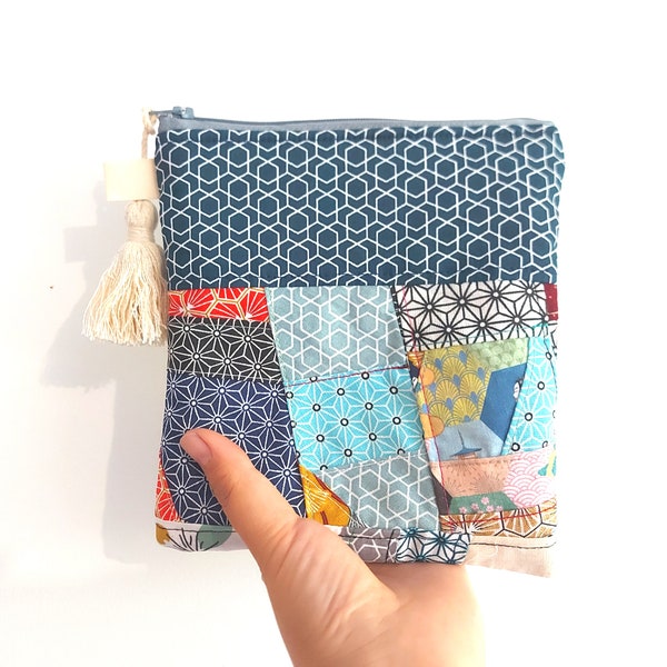 Handmade zipper pouch, cotton patchwork pouch, bohemian cosmetic bag, Boho pouch, Pochette maquillage, one off pouch, patchwork bag, upcycle