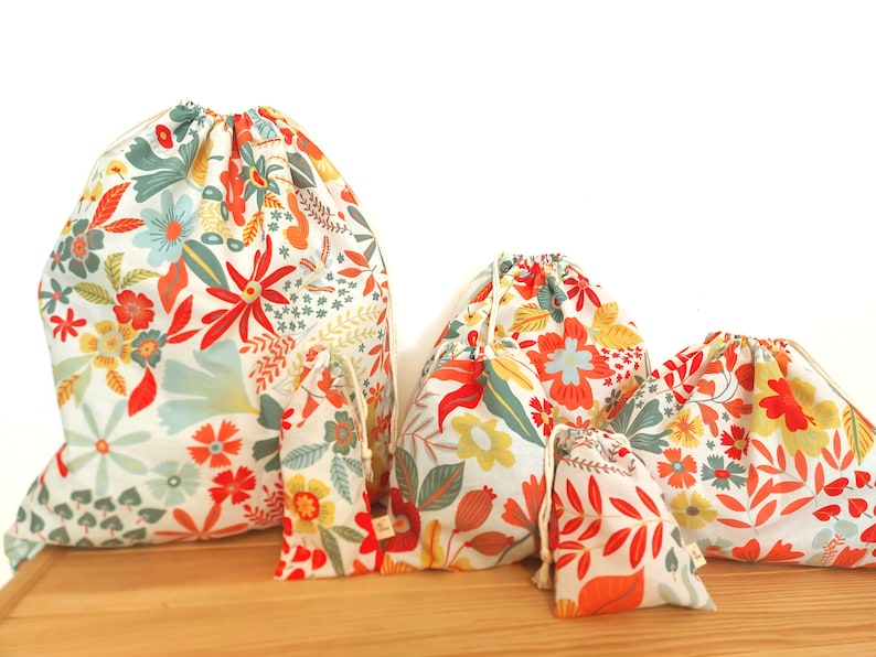 Sacs floraux à cordon, pochette florale en coton, sacs cadeaux floraux, Pochon Cadeau, pochettes florales blanches, sacs cadeaux, sac de rangement en vrac image 4