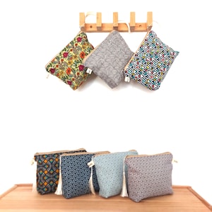 Pochette de maquillage imperméable, moyenne trousse à cosmétiques, pochette zippée trousse de maquillage / trousse en tissu à imprimé floral cube géométrique fabriqué en France