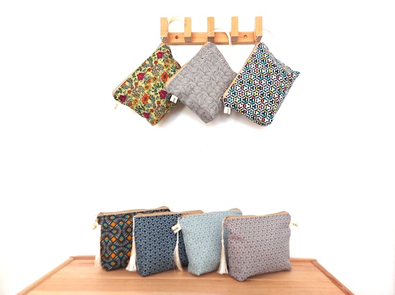 Medium cosmetic bag, zipper pouch make up bag / geometric cube floral cosmetic pouch made in France, Pochette maquillage imperméable