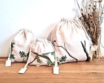 Gift bags, handmade bags, tree drawstring bags, tree bags,organizer bag, Pochon Cadeau, cotton gift wrap, favor bags,tree pouch,reusable bag